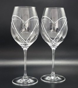 Sklenice na víno Swarovski Sparkling Hearts - 470 ml